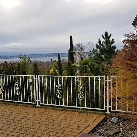 Constance View Apartment